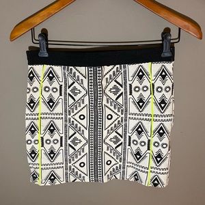 ZARA black & white w/ neon tube mini - size M